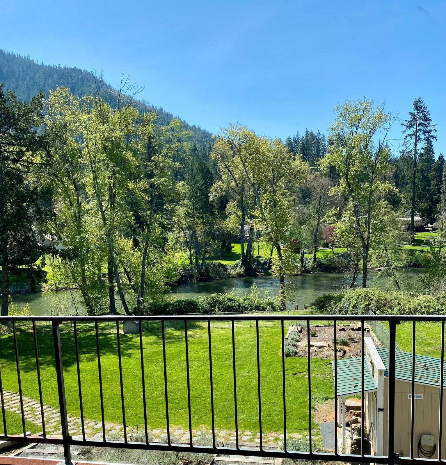 Waterfront Properties In Southern Oregon Listing Page